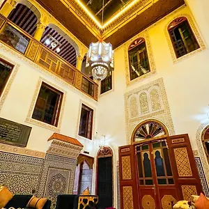 Riad Dar El Ouedghiri Fez