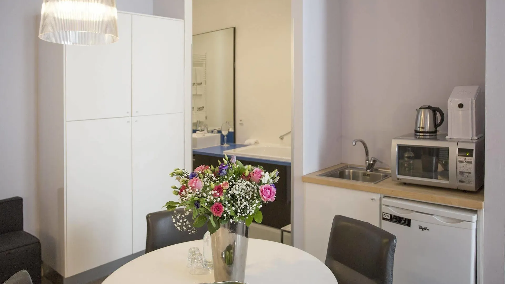 Stadsvilla Hotel Mozaic Den Haag 4*, La Haya